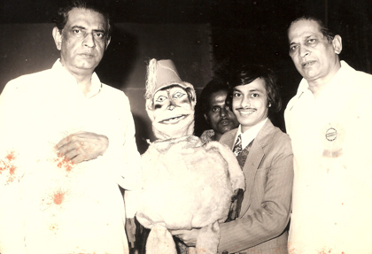 Satyajit Ray with Ramdas Padhye